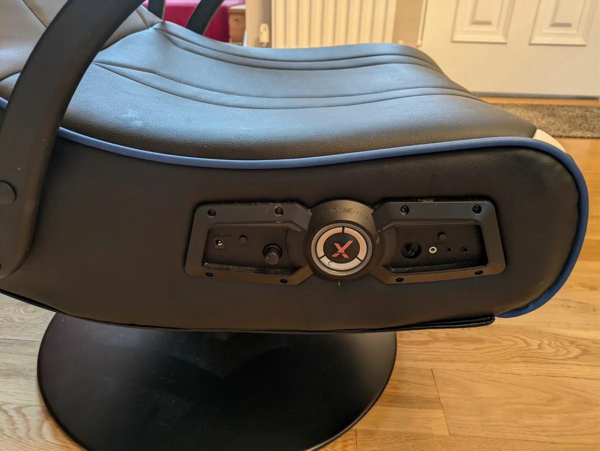 Gaming Chair - Image 2