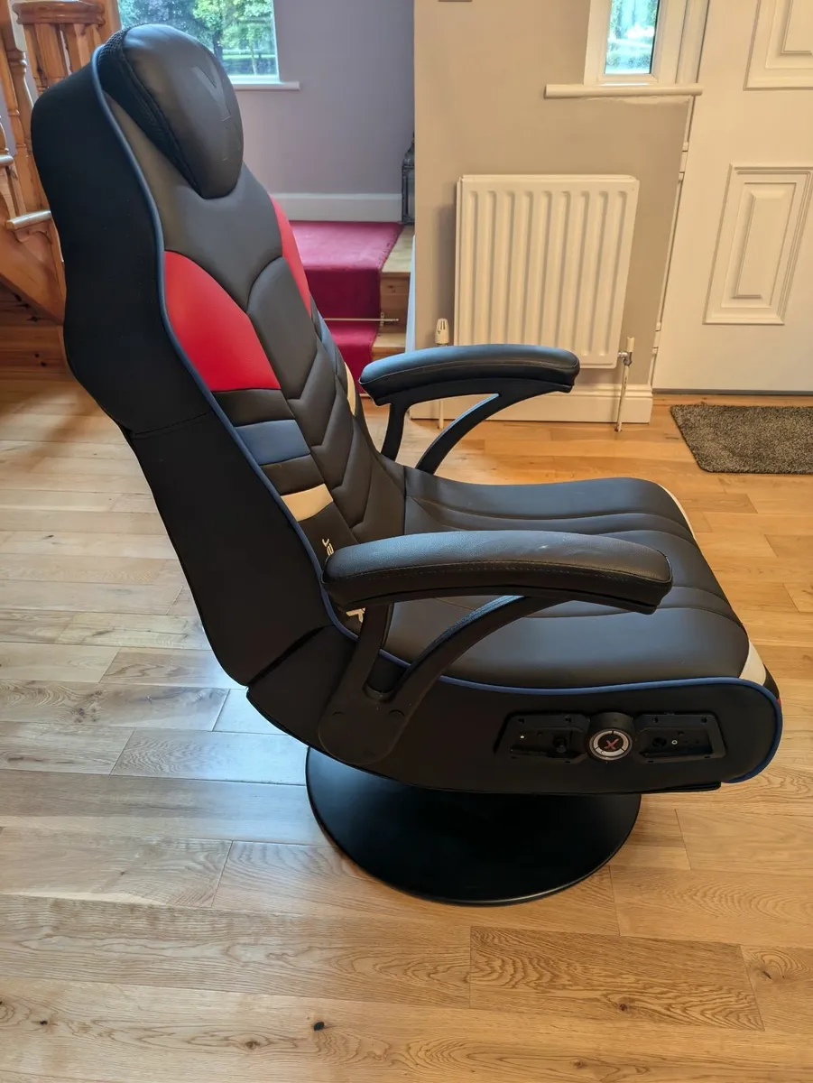 Gaming Chair - Image 3