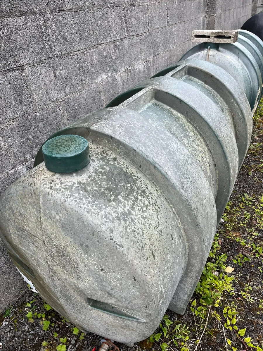 Oil tanks - Image 2
