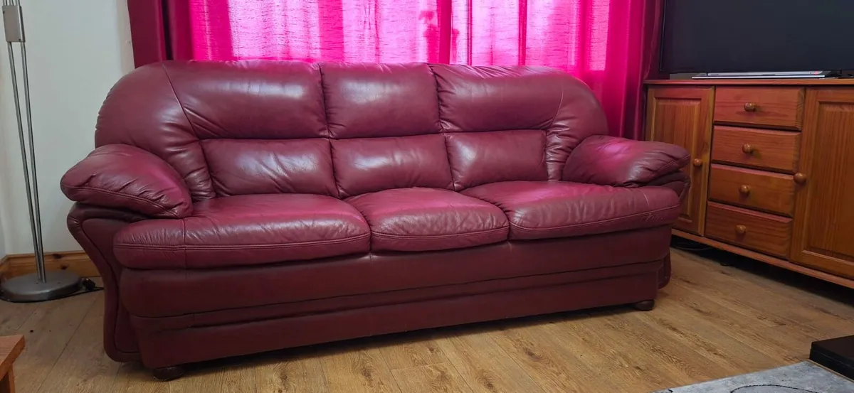 3 Seater Couch and two Armchsirs - Image 2