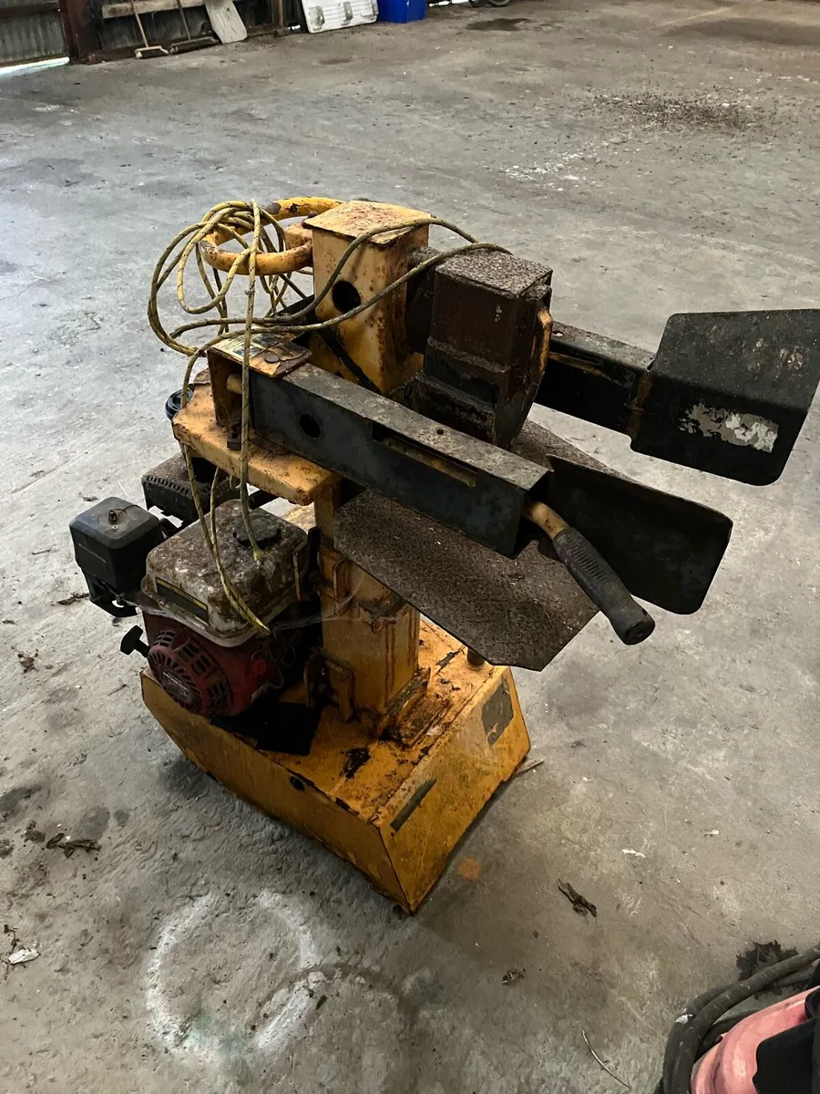 Log splitter - Image 3