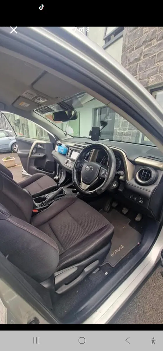 RAV4 - Image 2