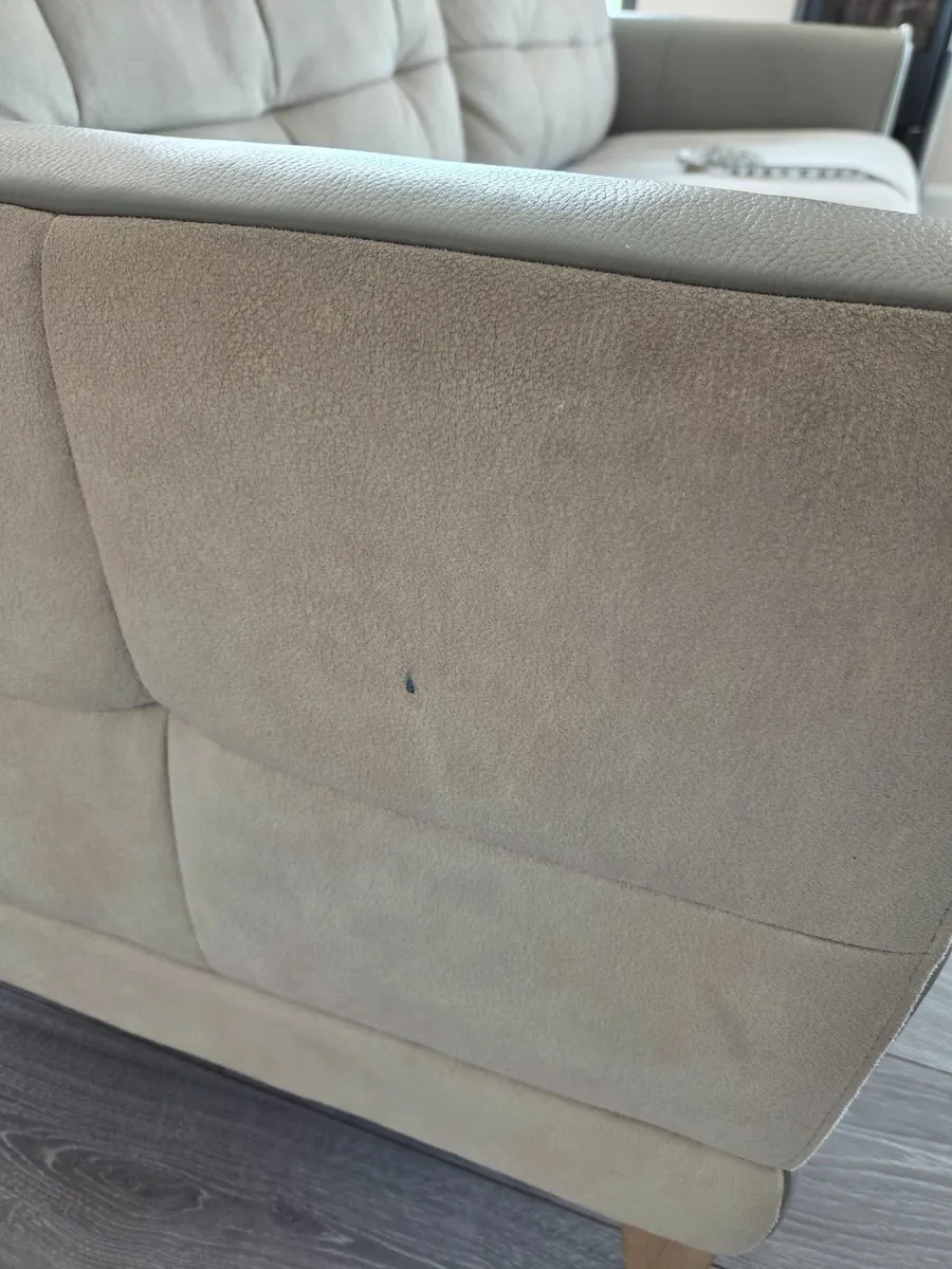 Sofa - Image 4