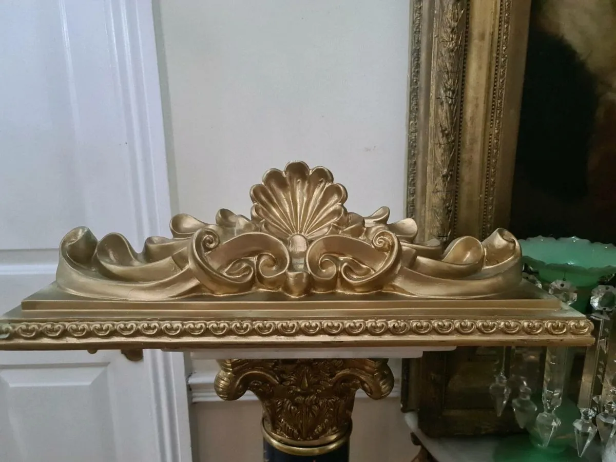 Rococco shelf or over mirror or painting POSTAGE - Image 4