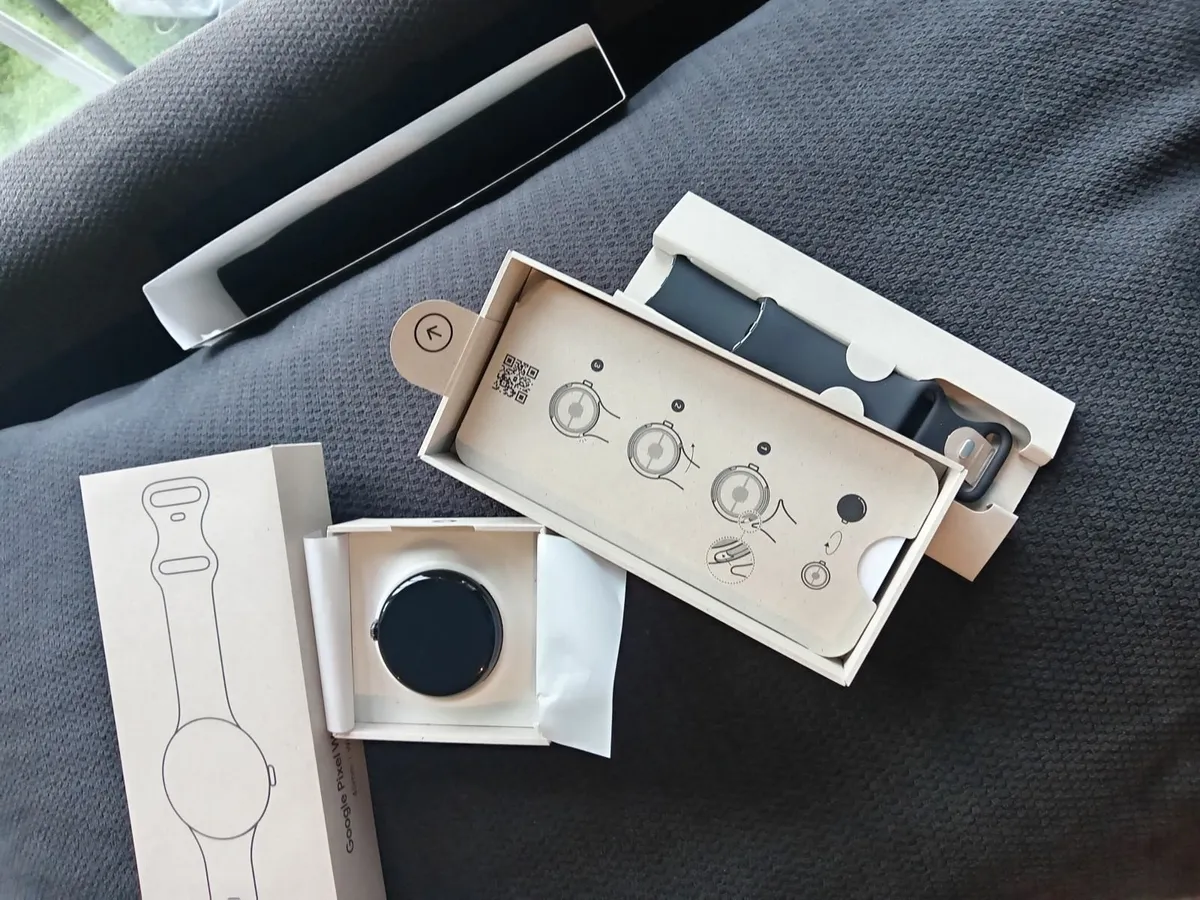 Watch - Image 3