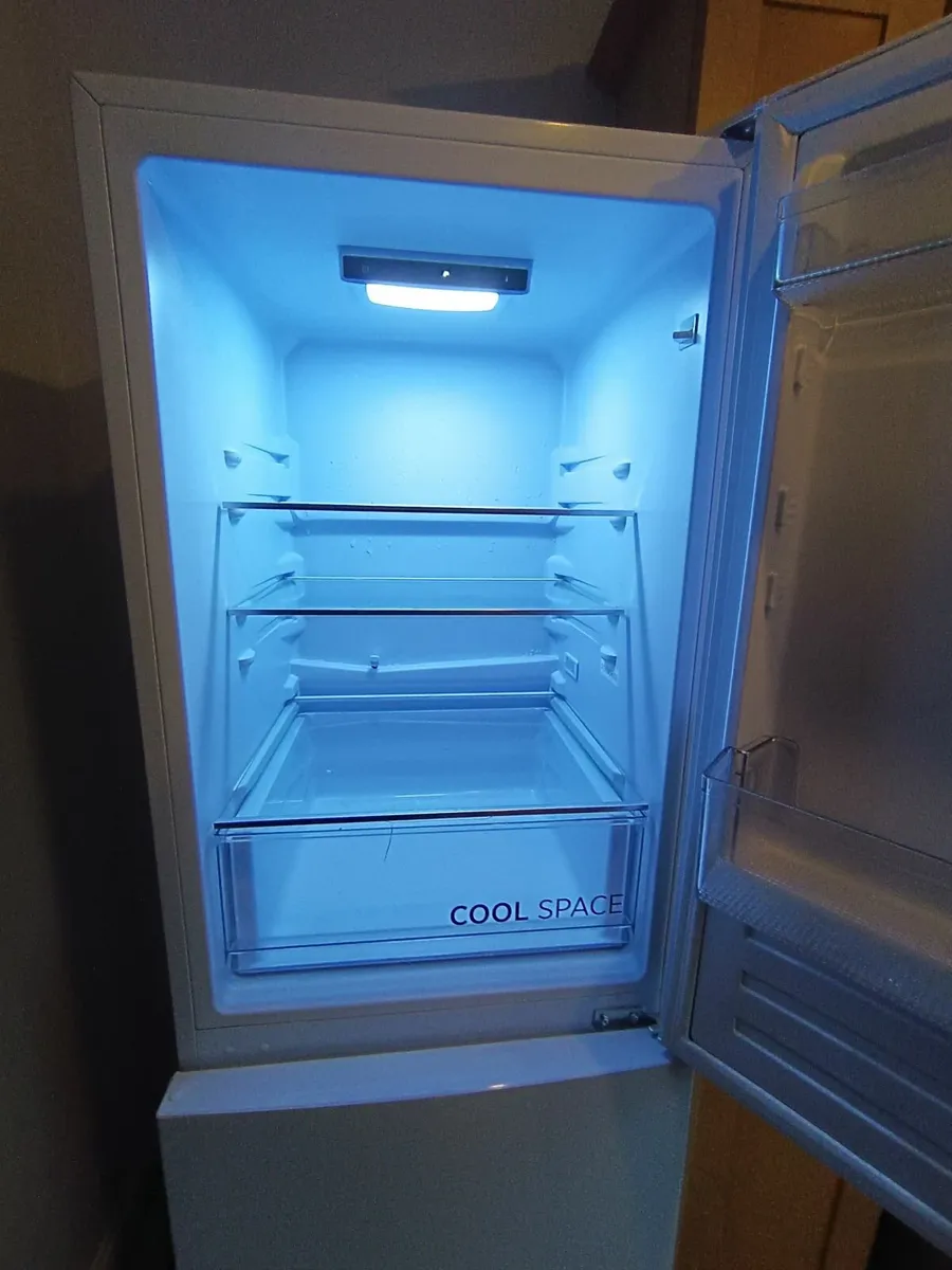 Fridge - Image 3