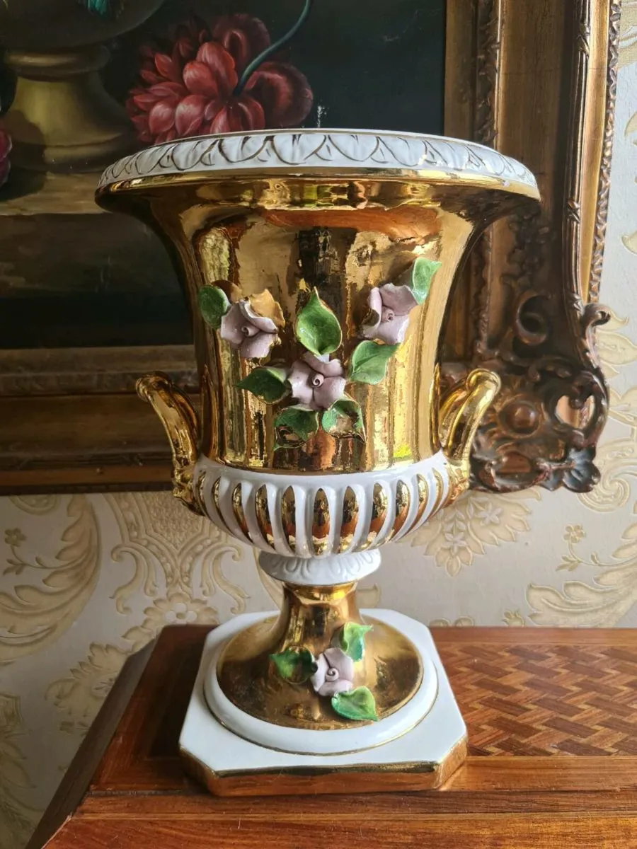 Italian very large urn - Image 1