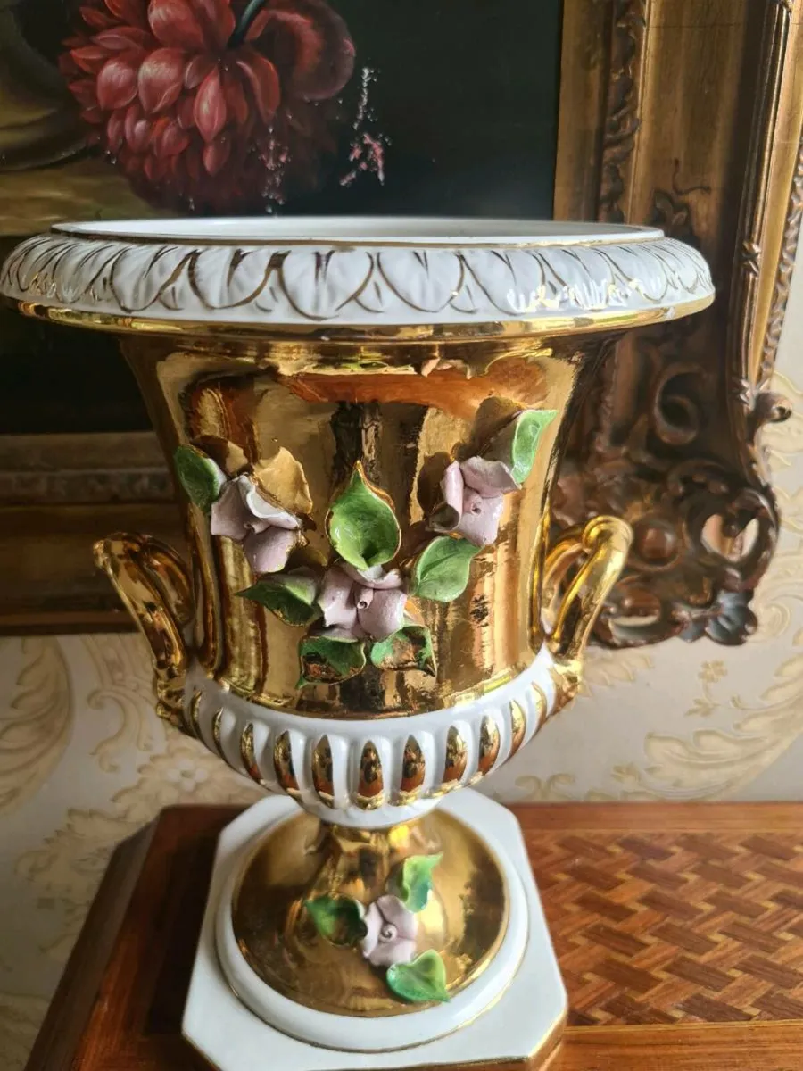 Italian very large urn - Image 2