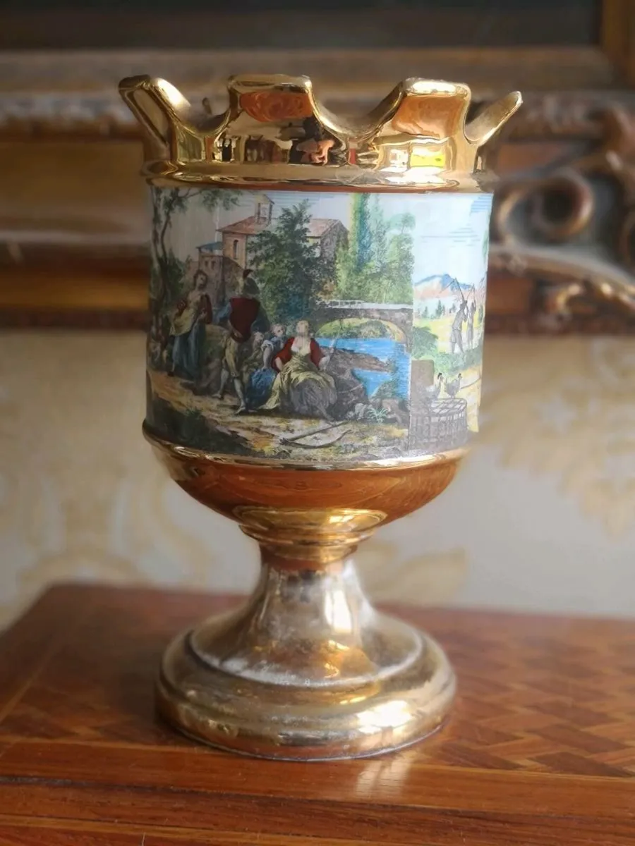 Italian vintage porcelain SSF POSTAGE AVAILABLE - Image 1