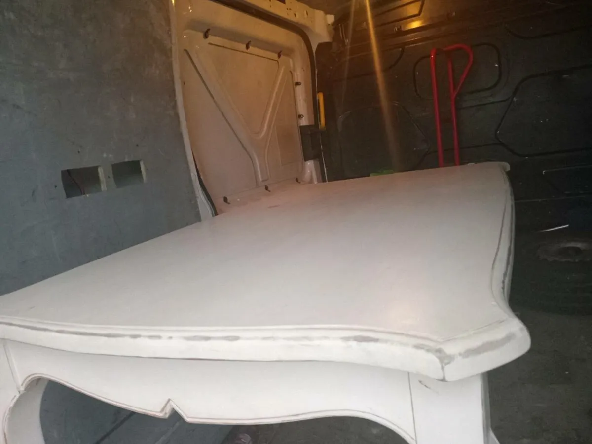 Kitchen table and chairs - Image 4
