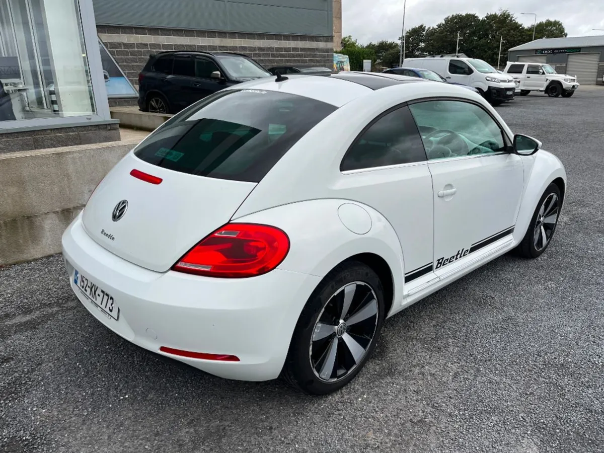 Volkswagen Beetle Design 1.2 TSI M6F BMT 105 3dr - Image 3