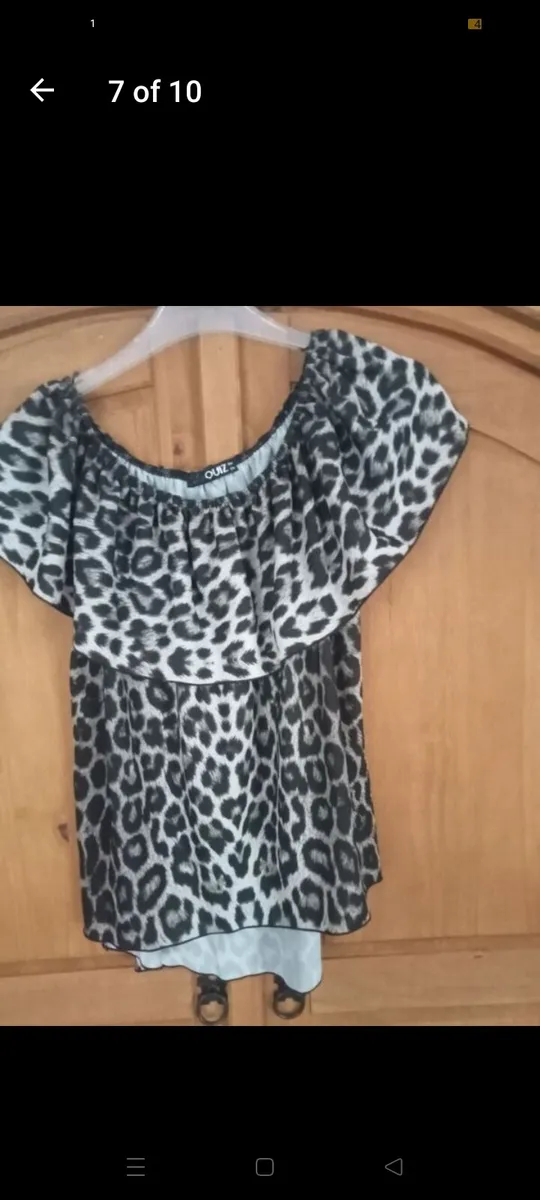 Ladies quiz top size 10
