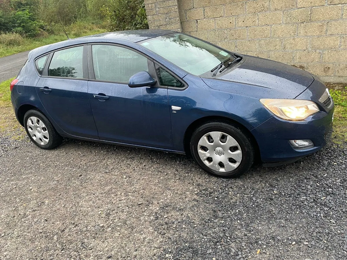 Opel Astra nct 11/25 - Image 2
