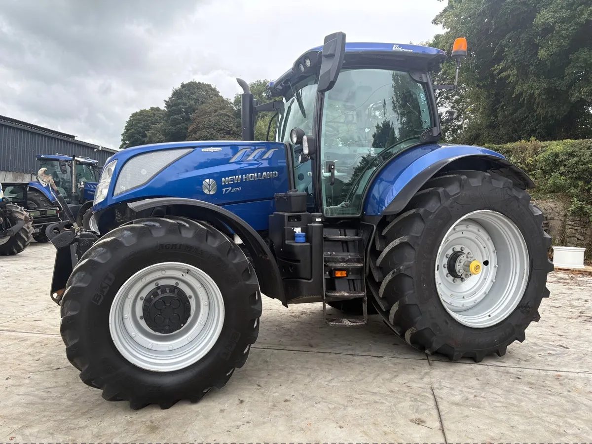 2020 New Holland T7.270 ***Bluepower*** - Image 3