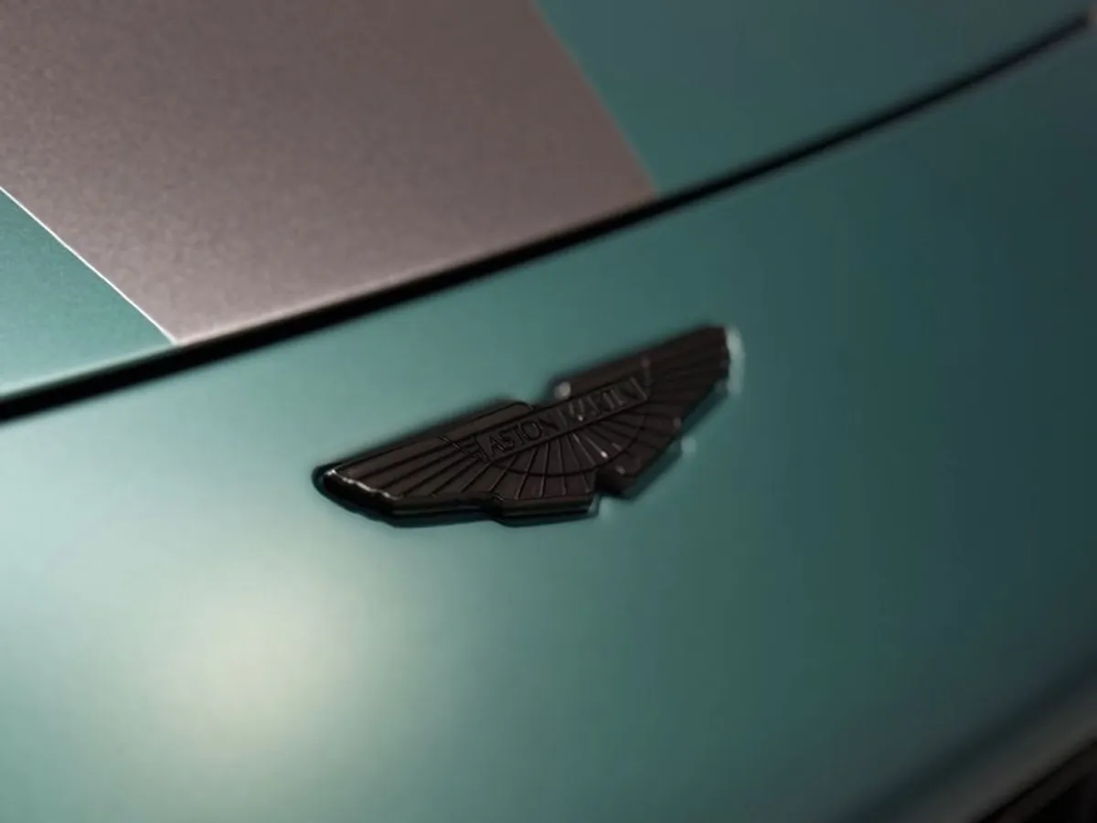 Aston Martin Vantage F1 Edition V8 - Image 4