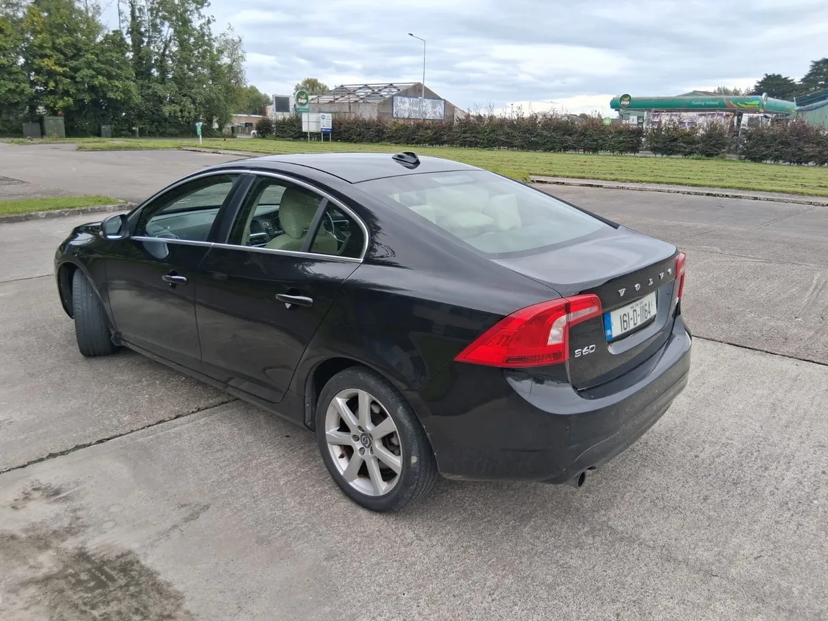 2016 Volvo S60 Diesel taxed and tested - Image 3