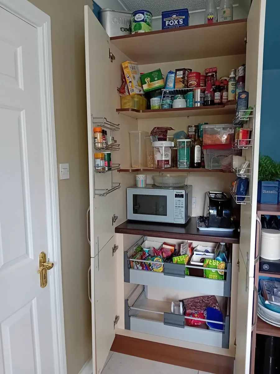 Kitchen larder press - Image 2