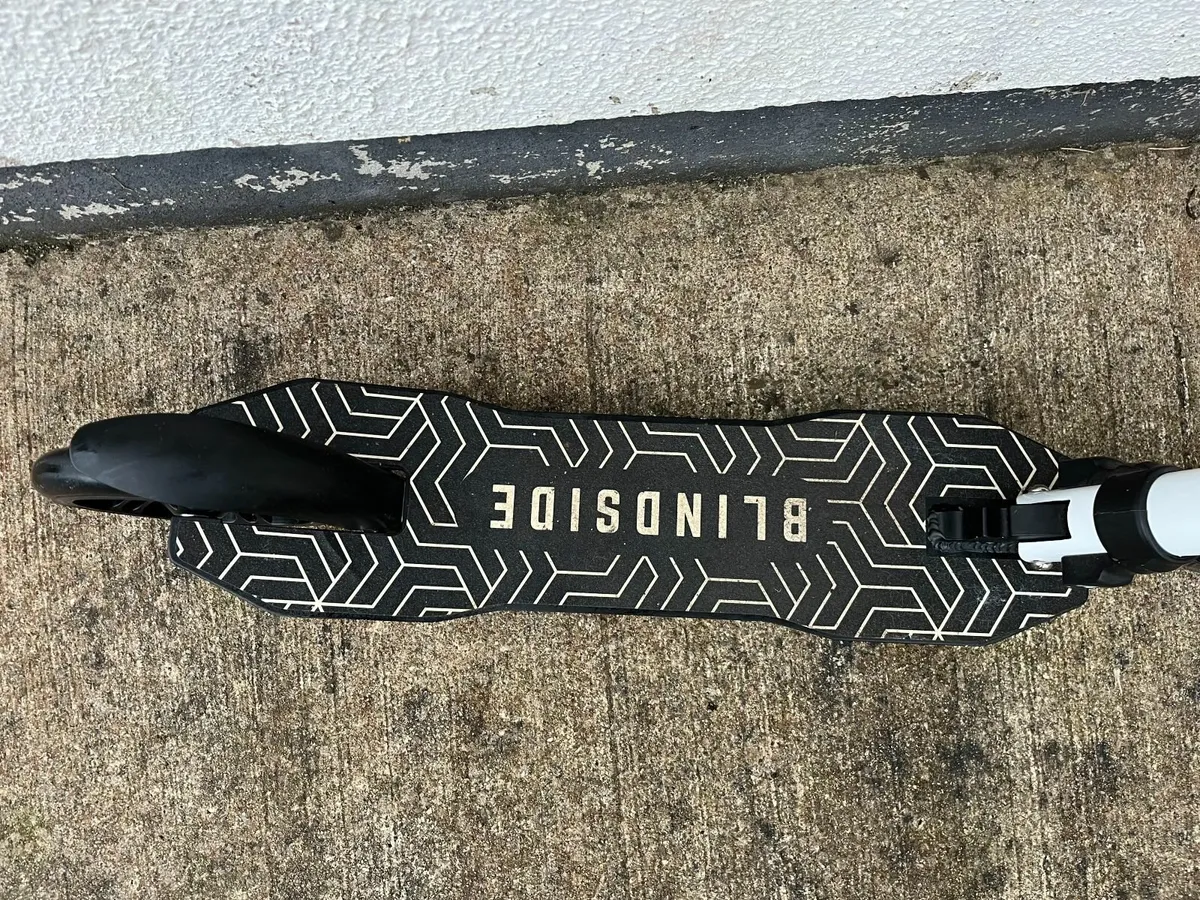 Scooter - Image 2