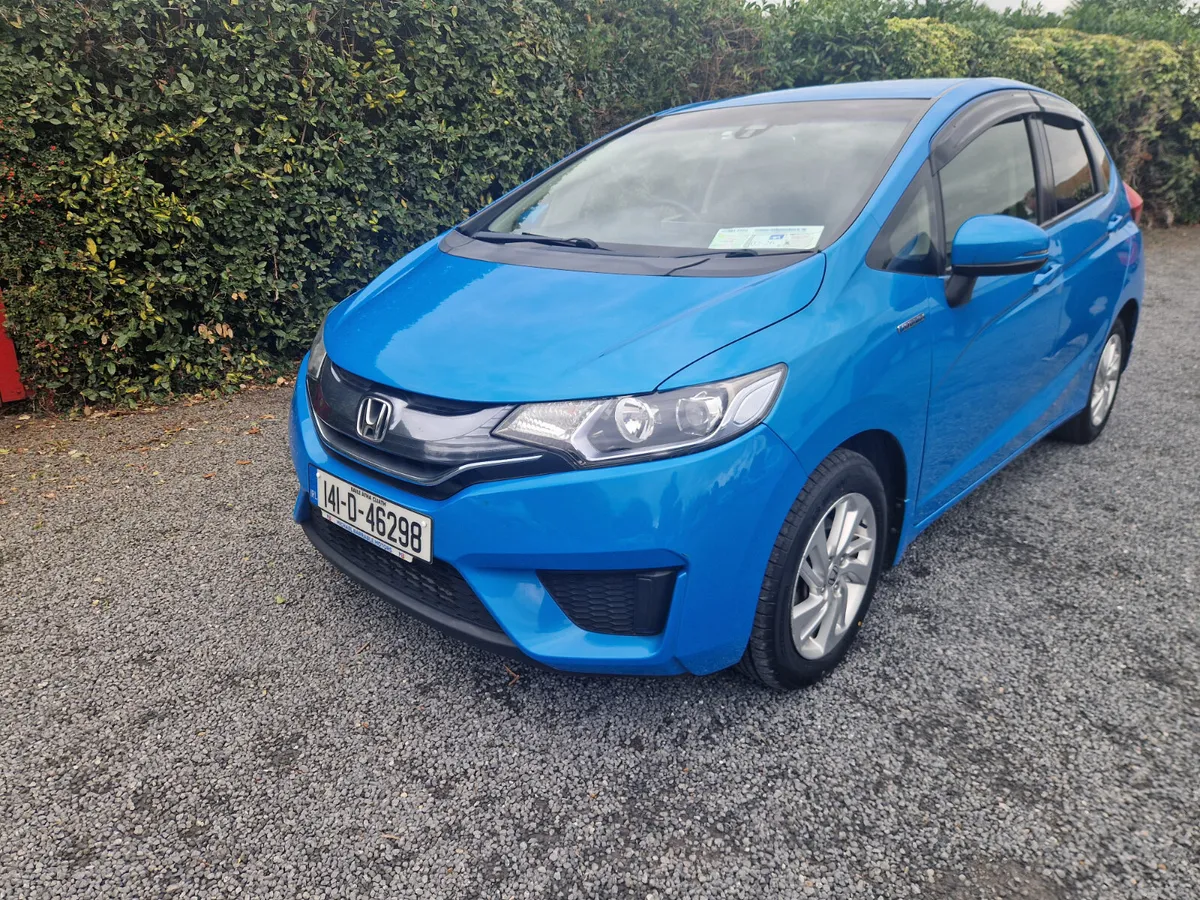 Honda Fit HYBRID AUTOMATIC 2014 - Image 3