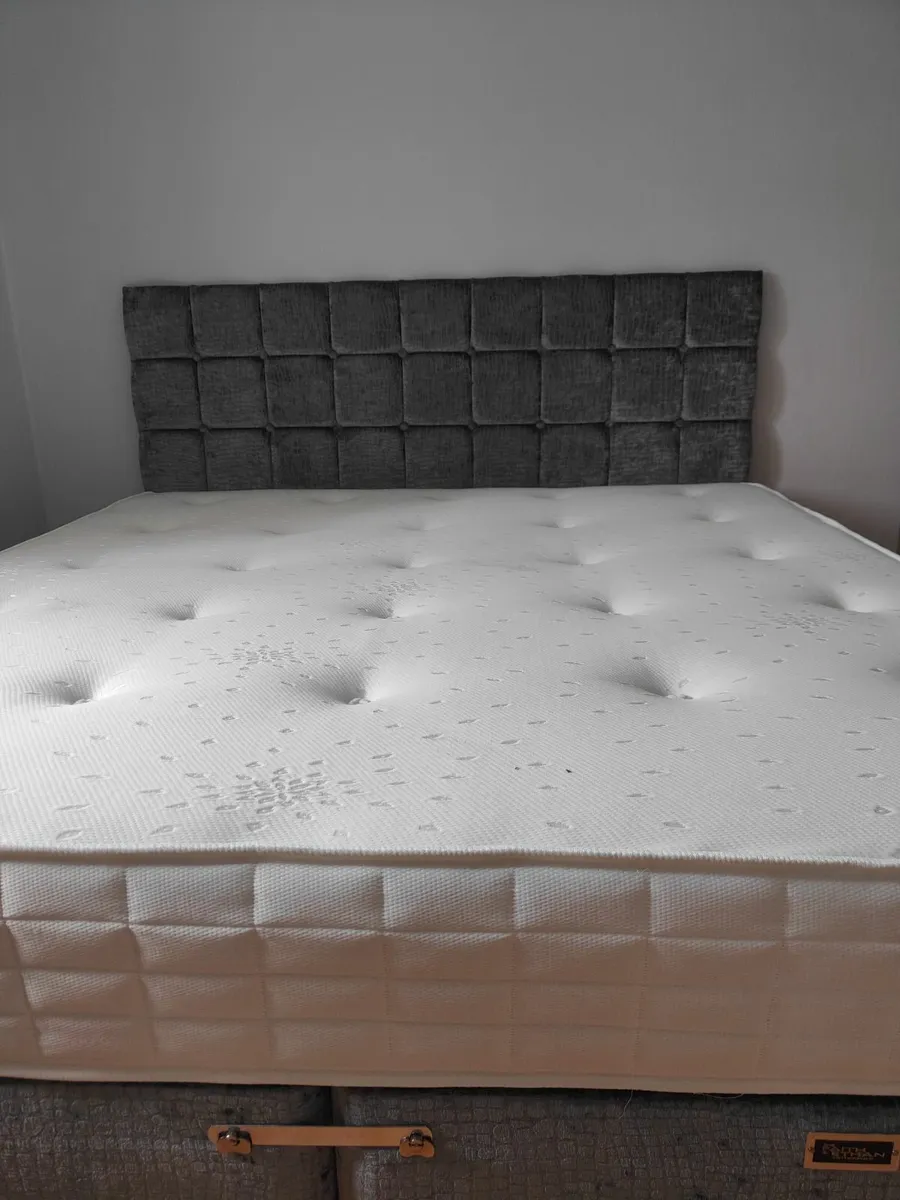 Bed and mattress - Image 3