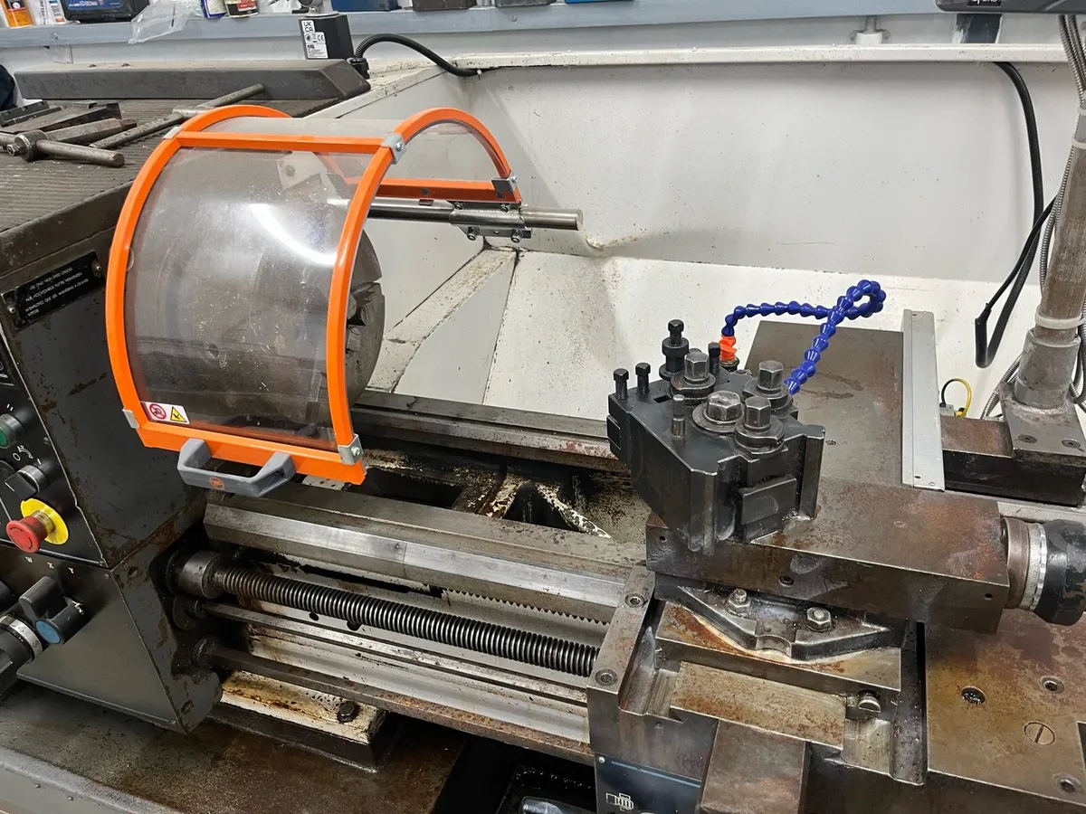 Colchester triumph vs2500 lathe for sale - Image 2