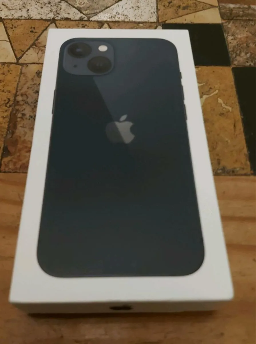 IPhone 13 - Image 4