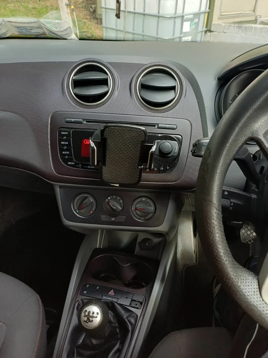 SEAT Ibiza 2011 - Image 4