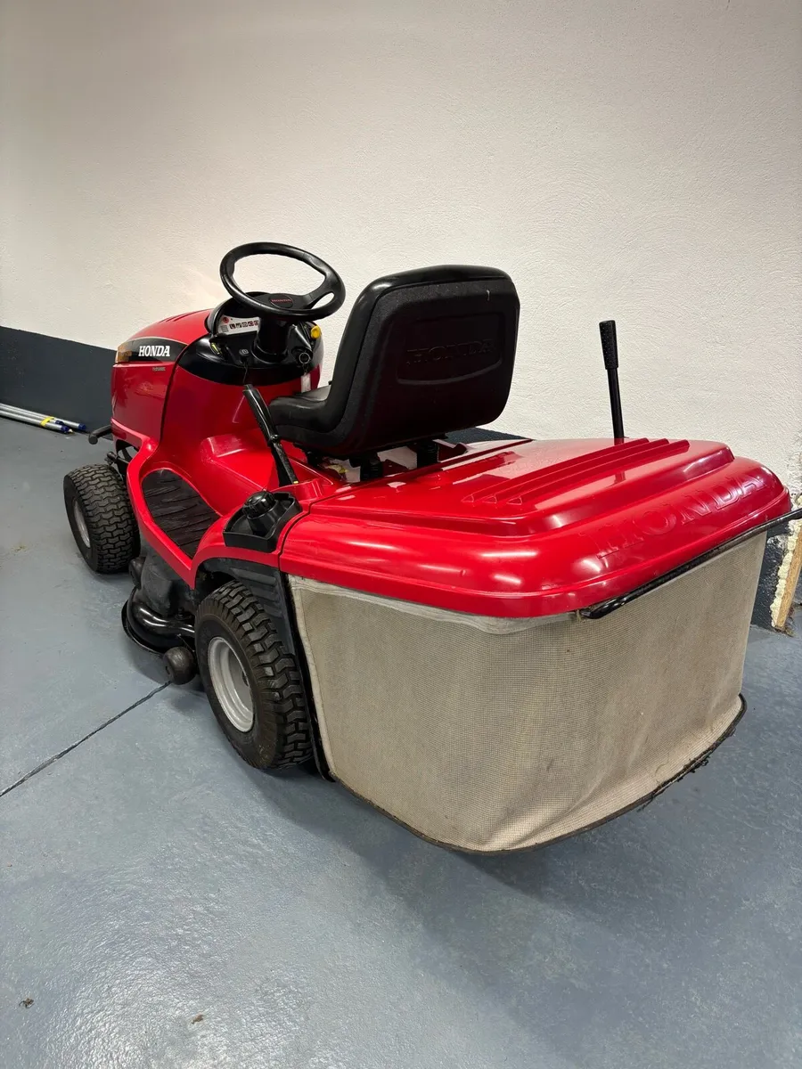 Honda 2417 lawnmower - Image 3