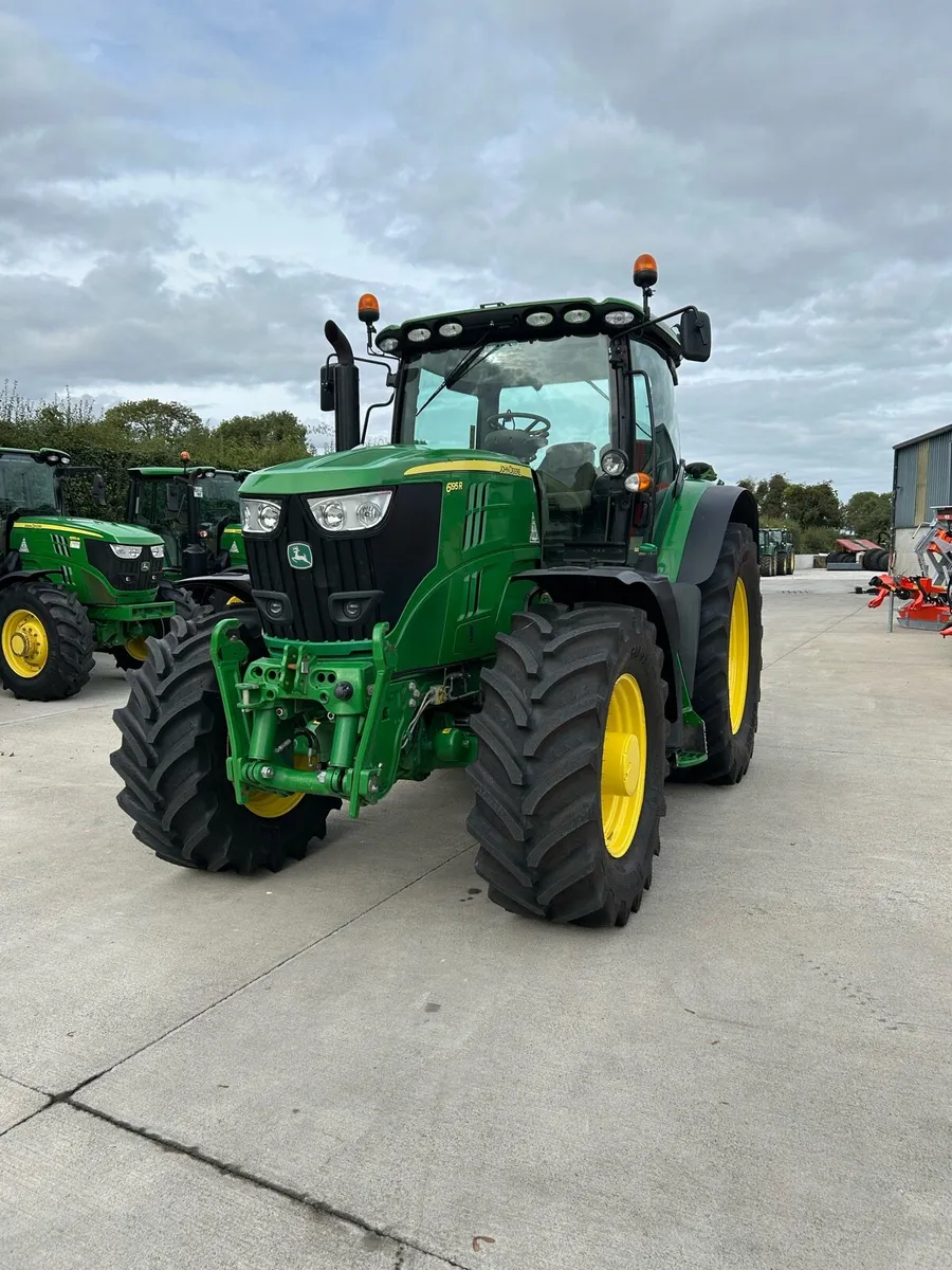John Deere 6195R - Image 2
