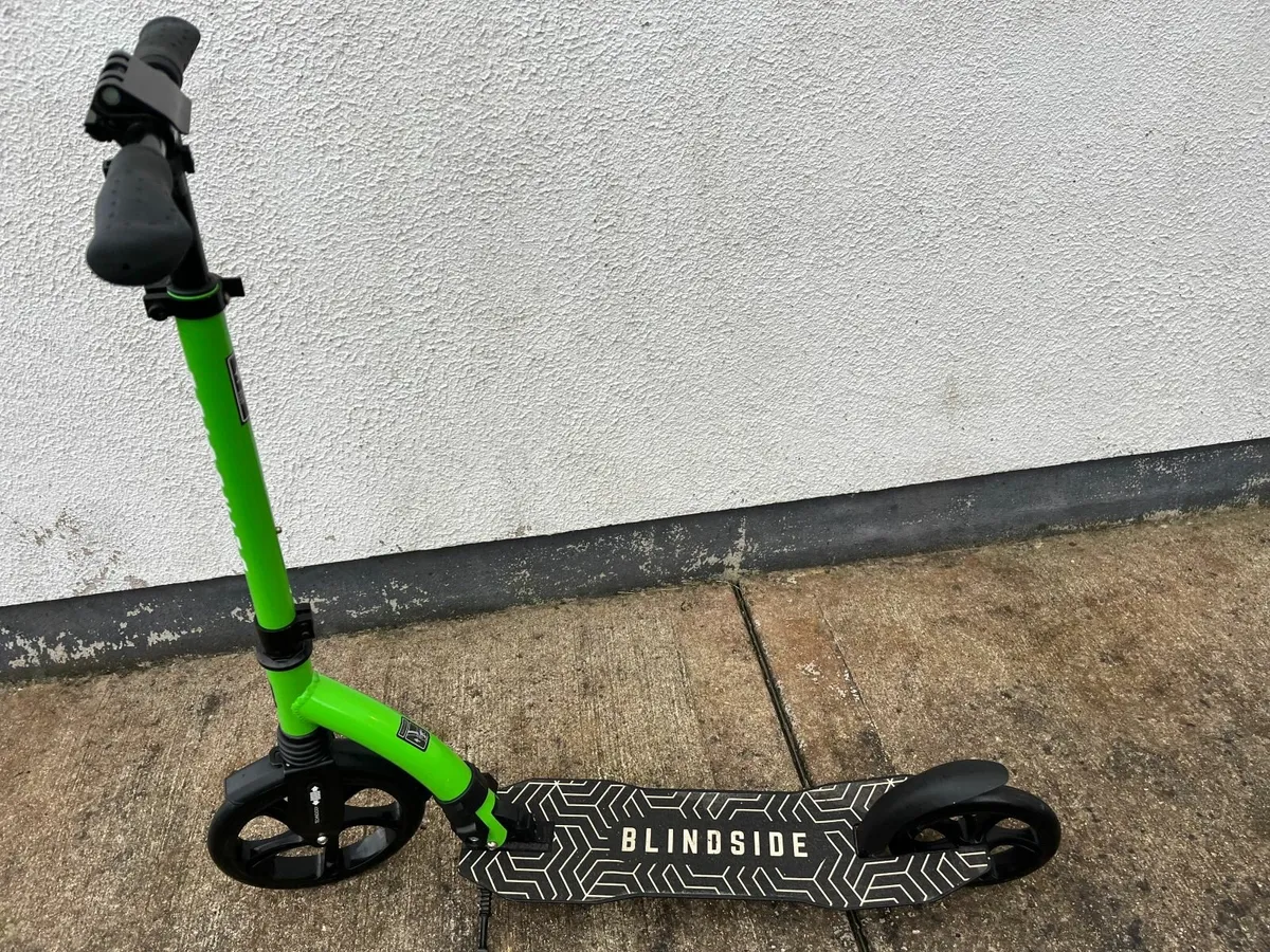 Scooter - Image 1
