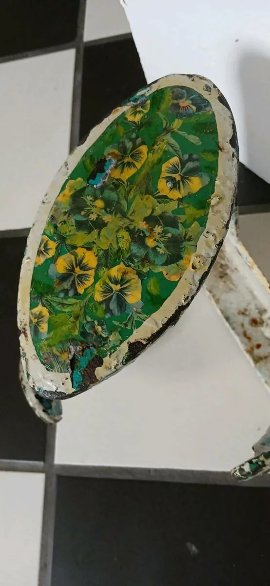 Vintage Painted Shoe Last - Image 2