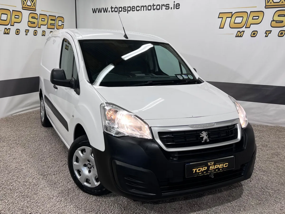 2017  Peugeot partner 1.6Hdi 3 Seater - Image 2
