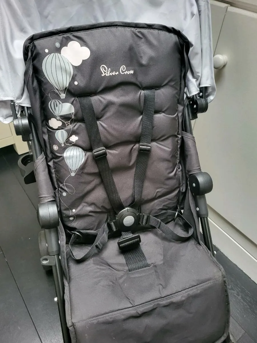 Silver Cross Pop Stroller Black - Image 2