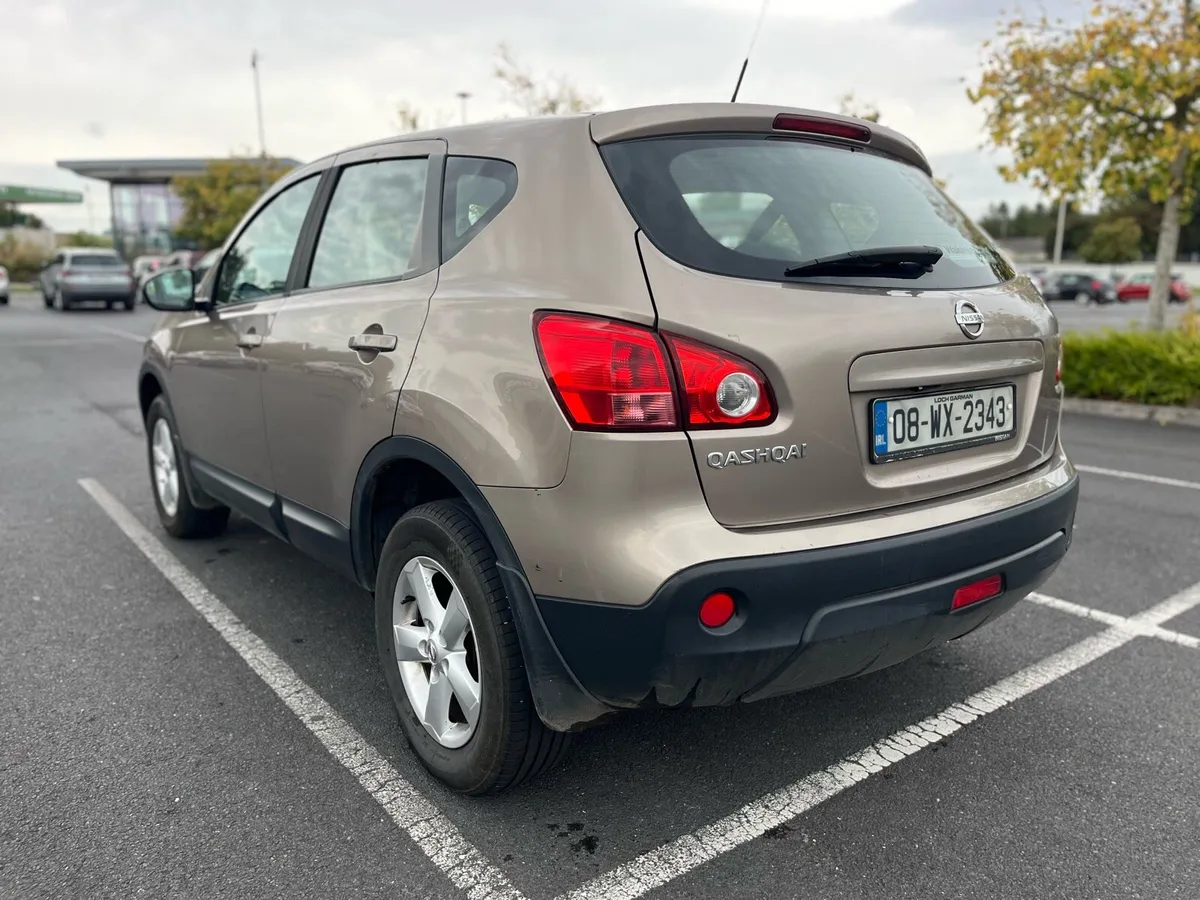 Nissan Qashqai *EXCELLENT CONDITION - Image 3