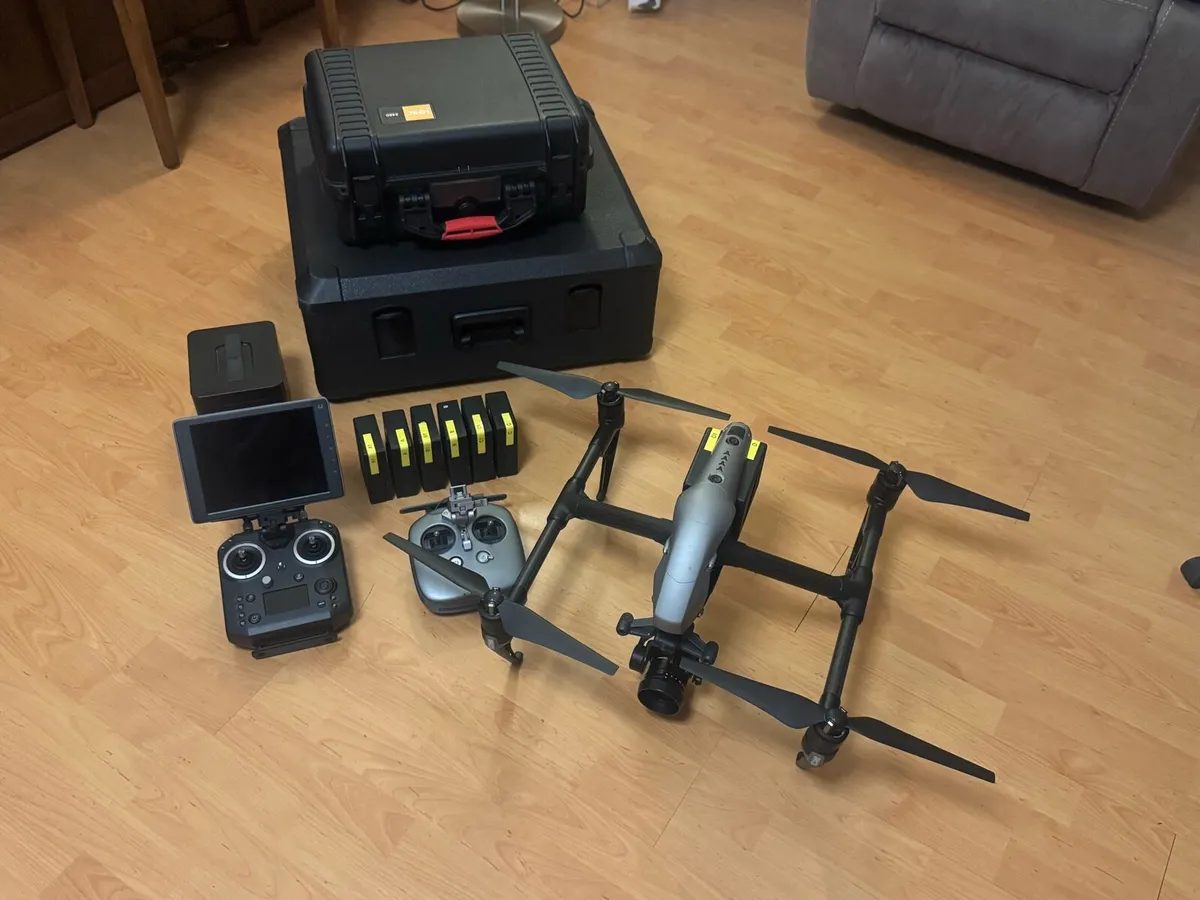 DJI Inspire 2 Drone X5S Crystalsky - Image 1