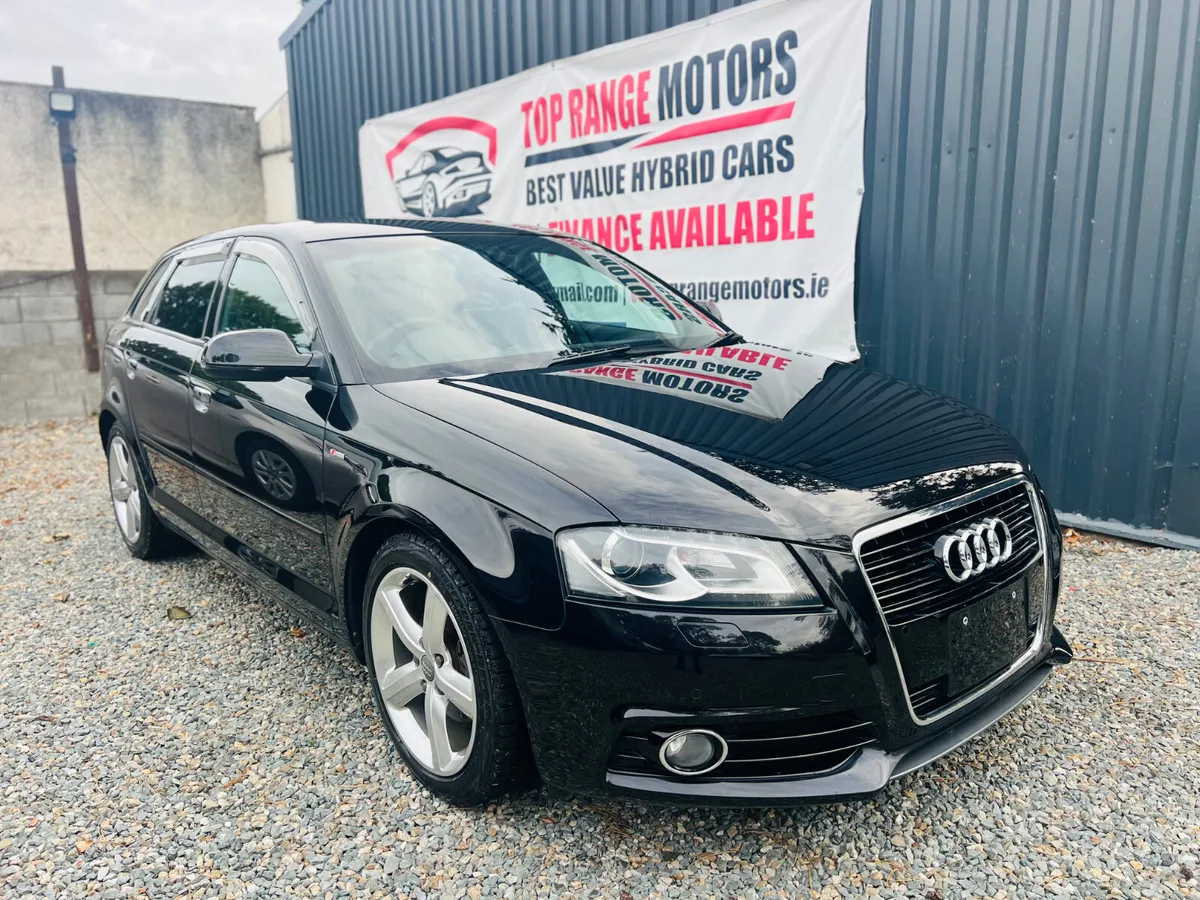 Audi A3  loads of extra **2013** - Image 1