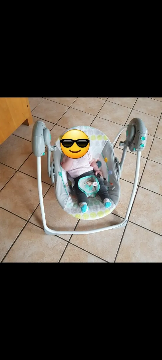 Baby swing