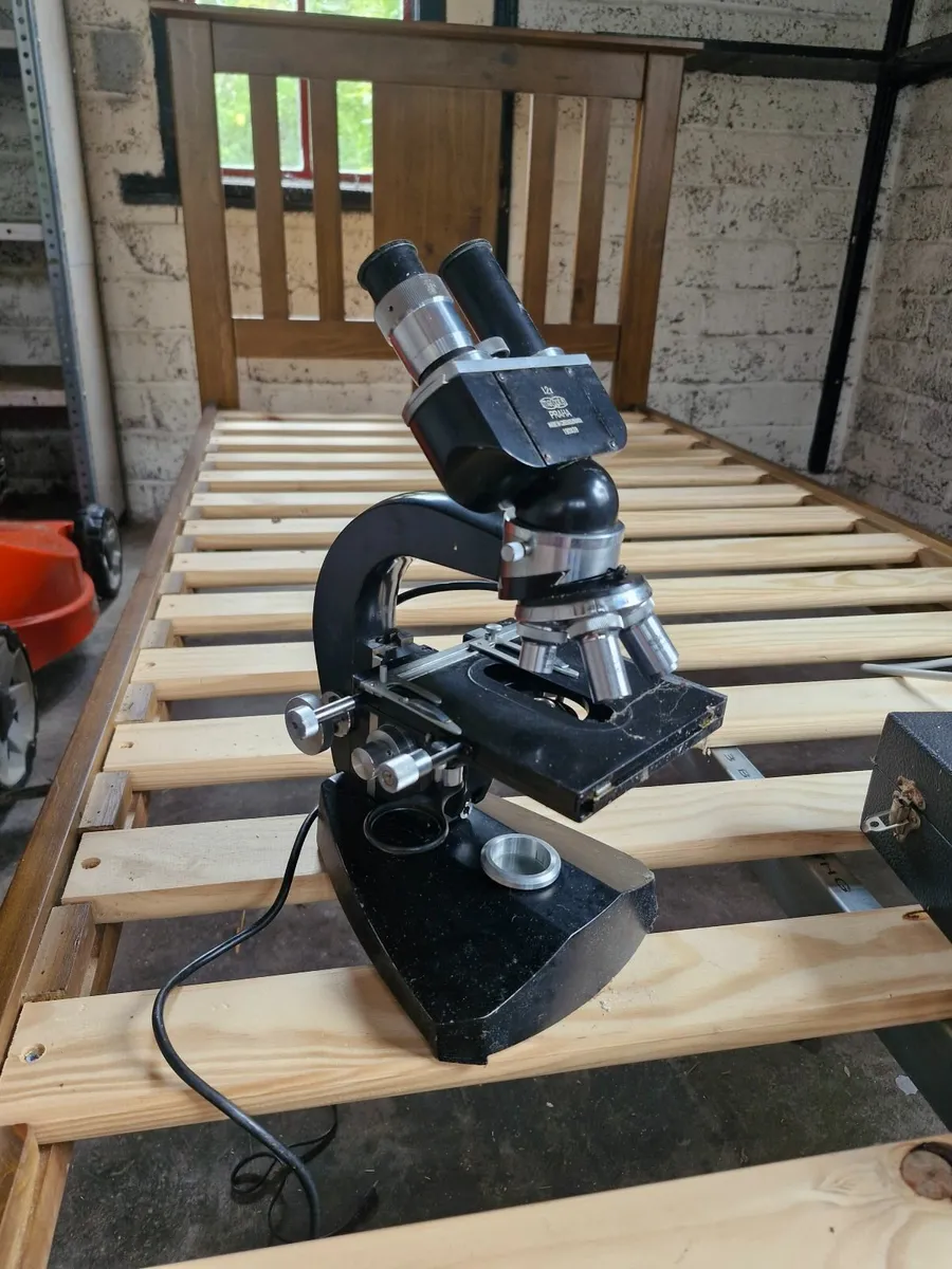 Microscope - Image 3