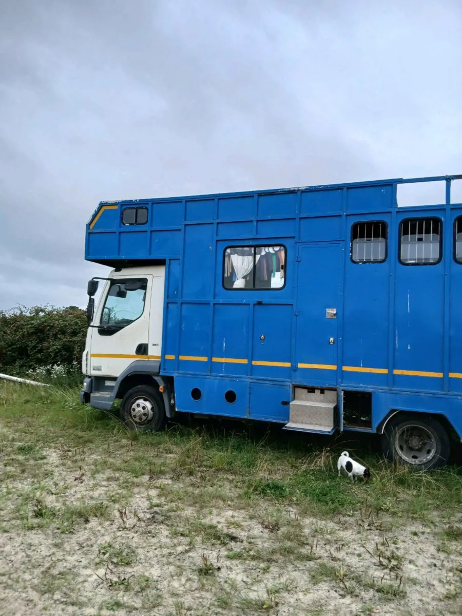 Horse Lorry - Image 2