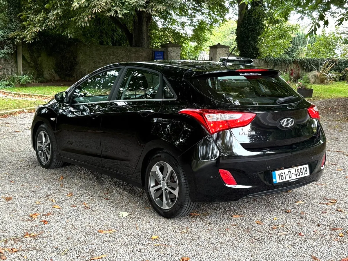 Warranty Hyundai i30 Diesel Automatic Low Miles - Image 4