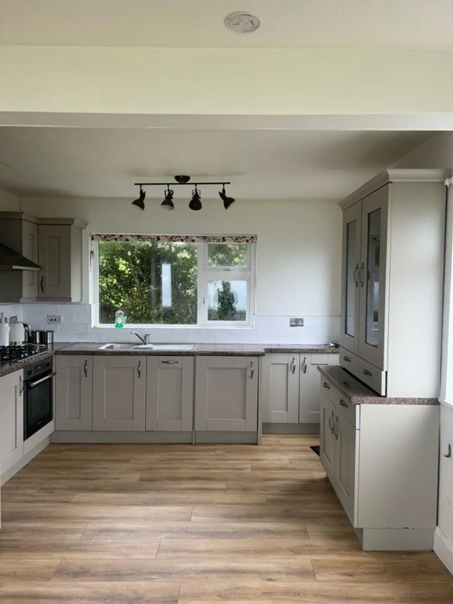 Fitted Kitchen For Sale - Image 3