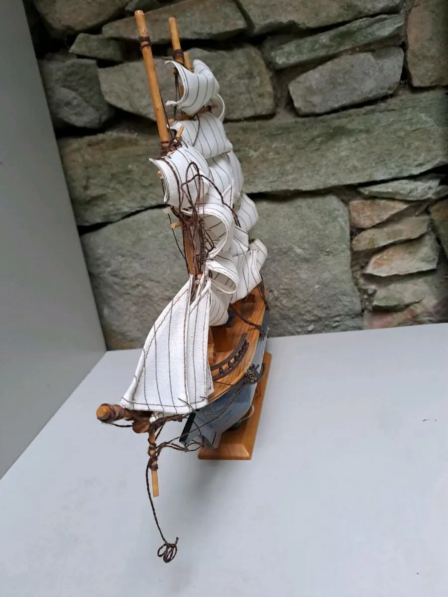 Wooden sailing ship ornament - Image 4