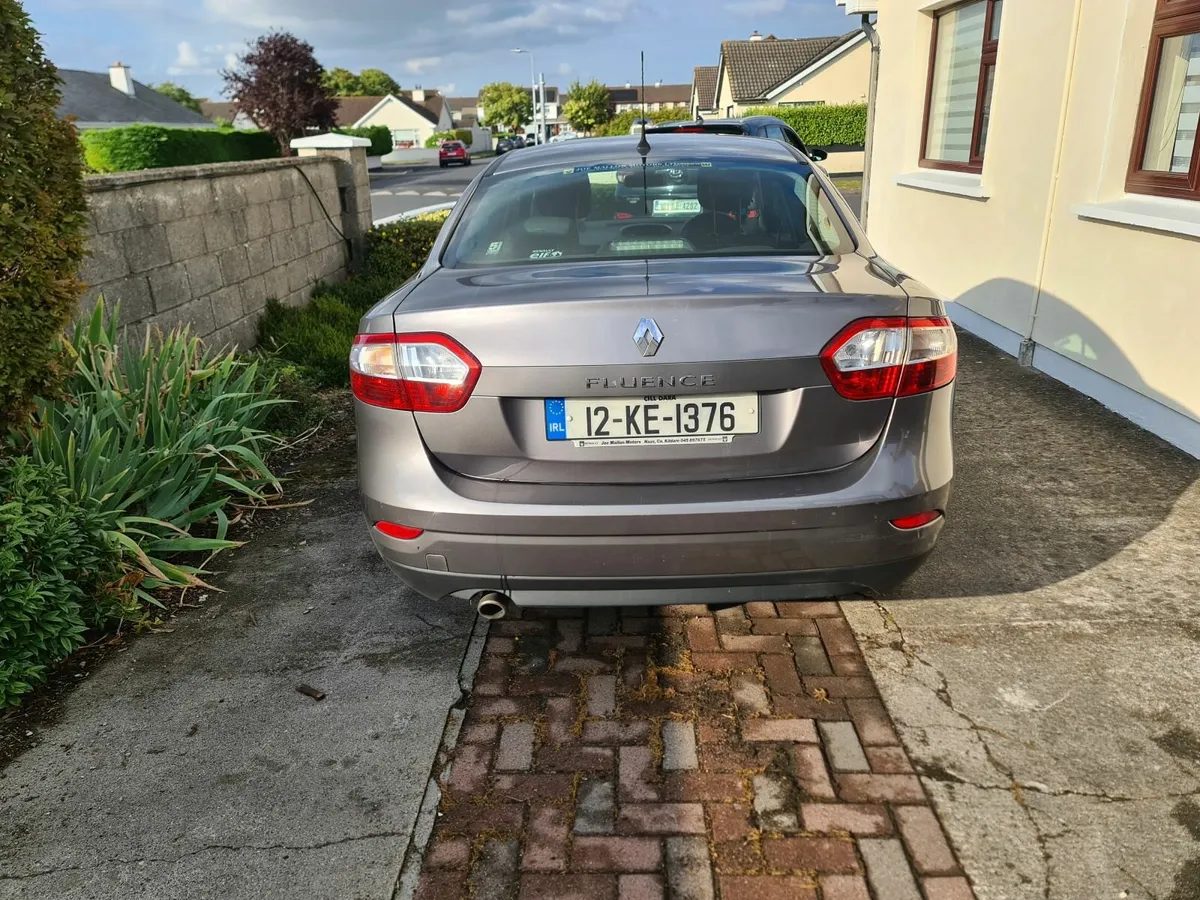 Renault Fluence 2012 - Image 4