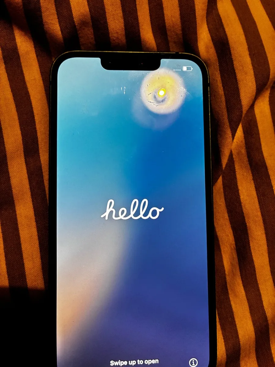 iPhone 13 - Image 1