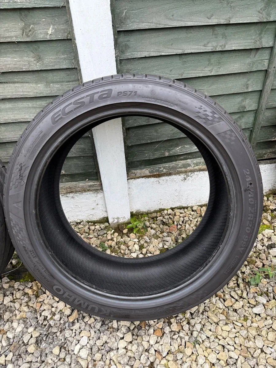 Kumho PS71 Tyres 245/40/20 275/35/20 - Image 4