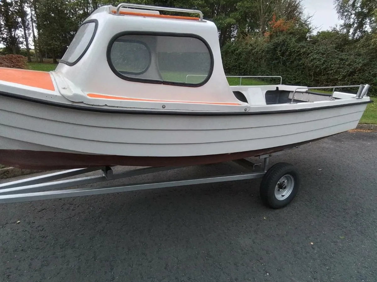 15 ft GRP Fishing boat - Image 3