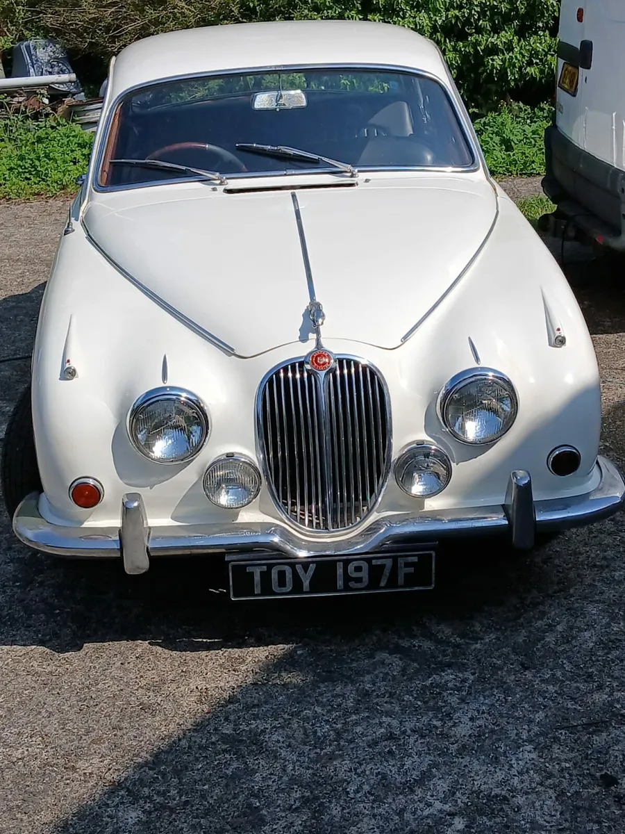 Jaguar mk2 .plus rover 45 - Image 3