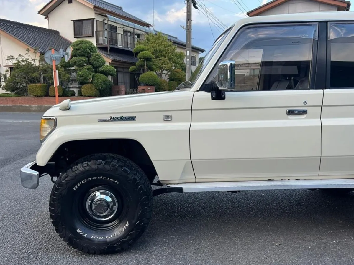 Toyota Land Cruiser Prado 70 –from Japan 🇯🇵 - Image 2