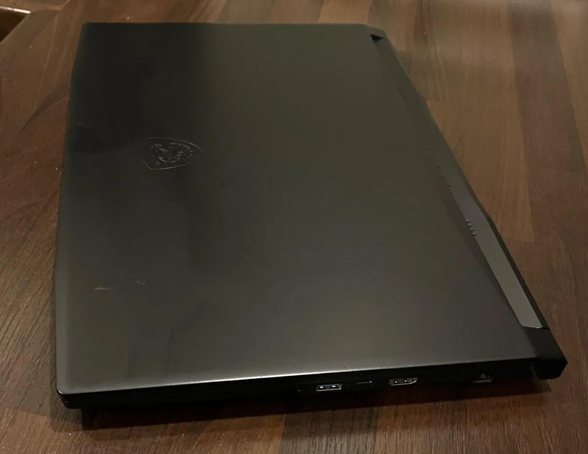 Gaming laptop - Image 2