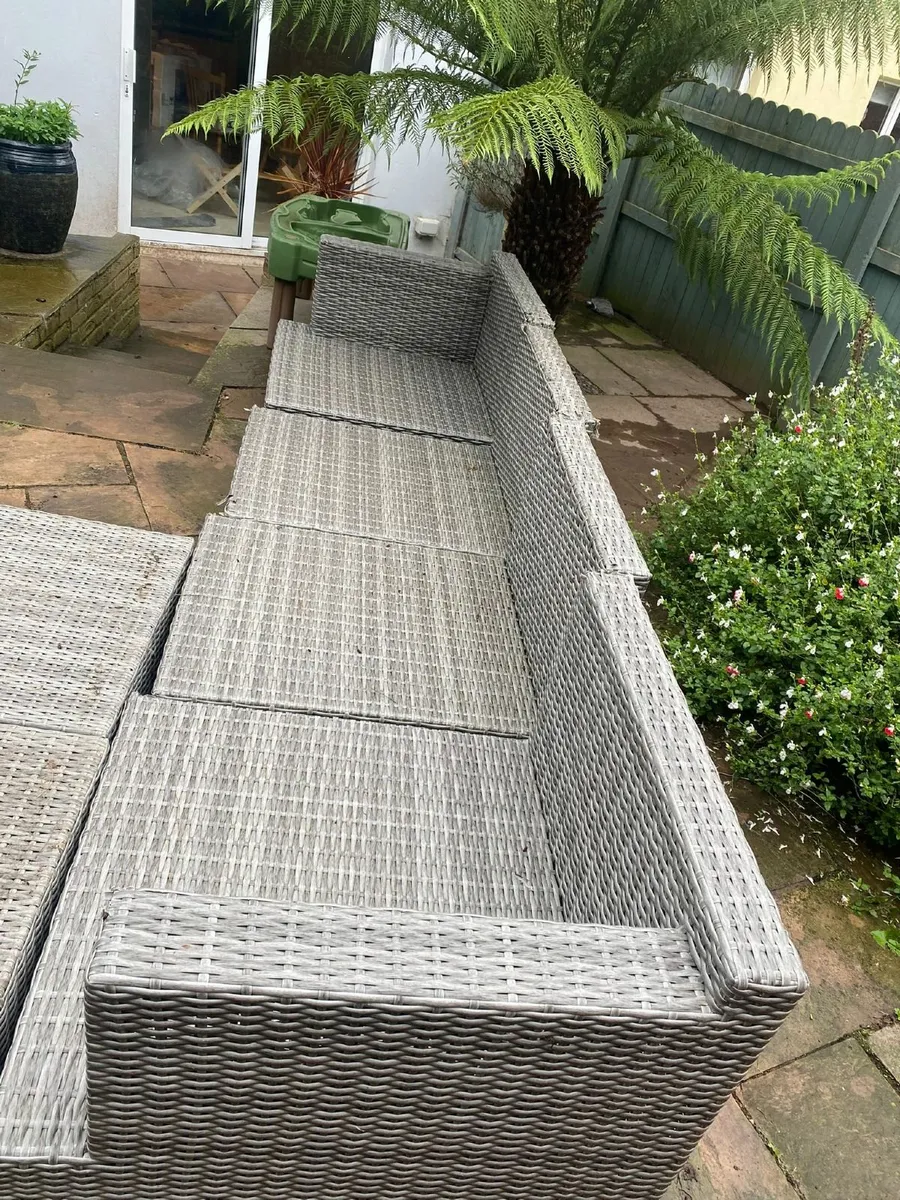 Rattan Garden furniture - Image 3